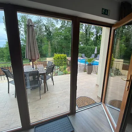 Terrasun Apartman Balatonszárszó